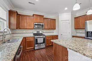 2609 Lake Front Dr, Belmont, NC 28012 - Photo 12