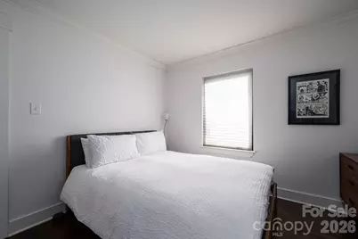 1642 Hawthorne Lane, Charlotte, NC 28205 - Photo 14