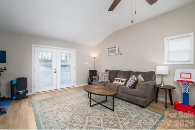3005 Irish Street, Newton, NC 28658 - Photo 32