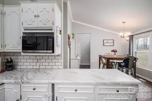 3005 Irish St, Newton, NC 28658 - Photo 14