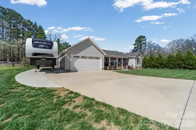 110 Westover Drive, Lincolnton, NC 28092 - Photo 4