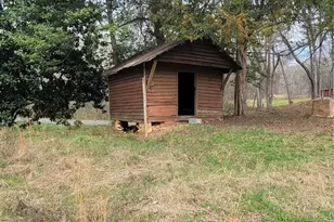 1939 River Rd, Lincolnton, NC 28092 - Photo 16