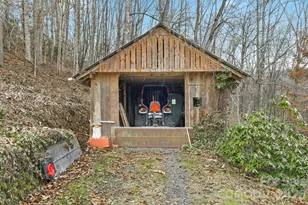 470 Ela Ln, Bryson City, NC 28713 - Photo 16