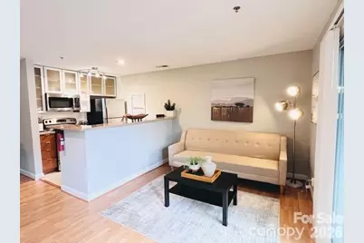 505 Graham Street #2G, Charlotte, NC 28202 - Photo 2