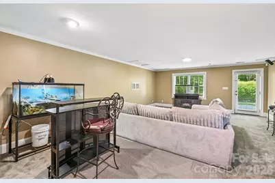 209 37th Avenue Place NW, Hickory, NC 28601 - Photo 40