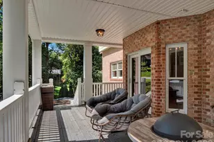 209 37th Ave Pl NW, Hickory, NC 28601 - Photo 18