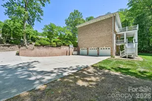 209 37th Ave Pl NW, Hickory, NC 28601 - Photo 46
