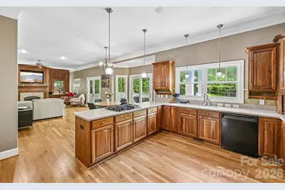 209 37th Avenue Place NW, Hickory, NC 28601 - Photo 22