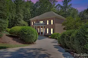 209 37th Ave Pl NW, Hickory, NC 28601 - Photo 4