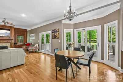 209 37th Avenue Place NW, Hickory, NC 28601 - Photo 18