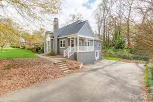 1106 S South St, Gastonia, NC 28052 - Photo 2