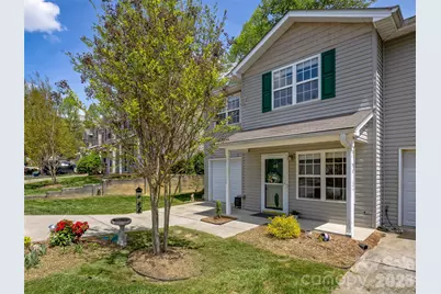 155 Wiltshire Circle, Fletcher, NC 28732 - Photo 4