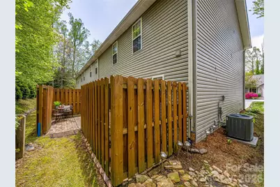 155 Wiltshire Circle, Fletcher, NC 28732 - Photo 28