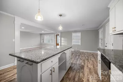 308 Hillcrest Avenue, Gastonia, NC 28052 - Photo 12