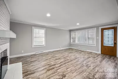 308 Hillcrest Avenue, Gastonia, NC 28052 - Photo 4