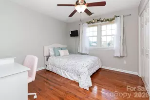 143 Devonwood Dr, Marion, NC 28752 - Photo 4