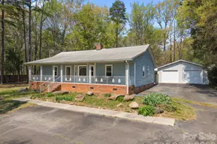 2608 Corinth Church Rd, Monroe, NC 28112 - Photo 2