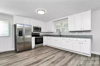 2429 Marlowe Avenue, Charlotte, NC 28208 - Photo 8