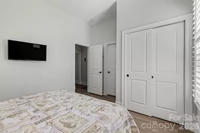 14605 Crosswater Lane, Charlotte, NC 28278 - Photo 18