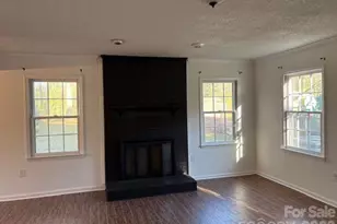 5324 Donnefield Dr, Charlotte, NC 28227 - Photo 12