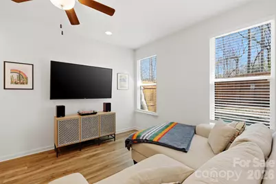 517 Sandy Avenue, Charlotte, NC 28213 - Photo 6