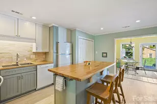 4211 Black Tree Ln, Charlotte, NC 28226 - Photo 6