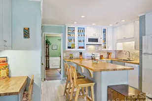 4211 Black Tree Ln, Charlotte, NC 28226 - Photo 4