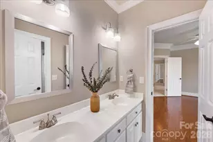 6241 Glynmoor Lakes Dr, Charlotte, NC 28277 - Photo 40