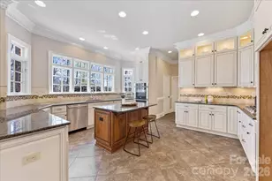 6241 Glynmoor Lakes Dr, Charlotte, NC 28277 - Photo 12