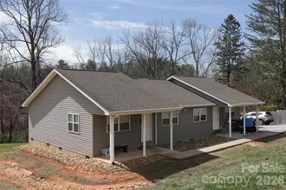 1302 Stanwood Lane, Hendersonville, NC 28739 - Photo 2
