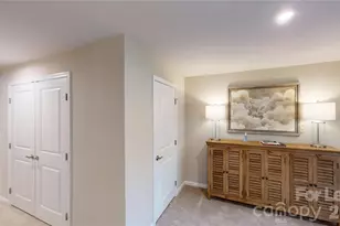 4129 Edenborn Ln, Charlotte, NC 28208 - Photo 16