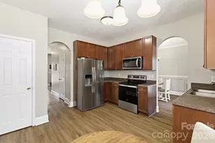 114 Riverton Dr, Statesville, NC 28625 - Photo 12