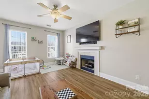 114 Riverton Dr, Statesville, NC 28625 - Photo 8