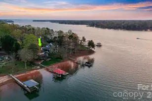 182 Malibu Rd, Mooresville, NC 28117 - Photo 2