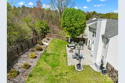 10915 Northgate Trail Drive, Charlotte, NC 28215 - Photo 16