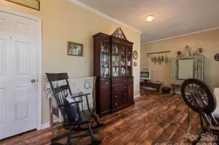 32 Perseverance Dr, Canton, NC 28716 - Photo 8