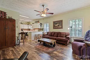 32 Perseverance Dr, Canton, NC 28716 - Photo 10