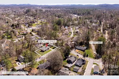 306 Taylor Street, Hendersonville, NC 28739 - Photo 32