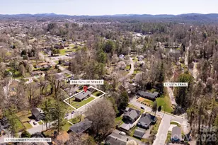 306 Taylor St, Hendersonville, NC 28739 - Photo 32