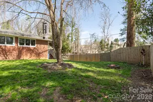 306 Taylor St, Hendersonville, NC 28739 - Photo 22