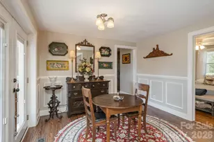 306 Taylor St, Hendersonville, NC 28739 - Photo 8