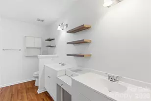 2909 Oakcroft Dr, Matthews, NC 28105 - Photo 24