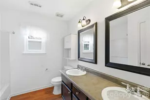 2909 Oakcroft Dr, Matthews, NC 28105 - Photo 14