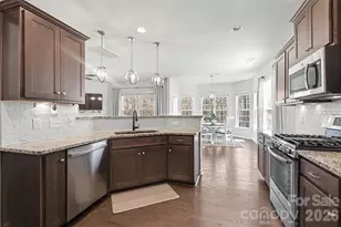 463 Kimbrell Crossing Dr, Fort Mill, SC 29715 - Photo 12