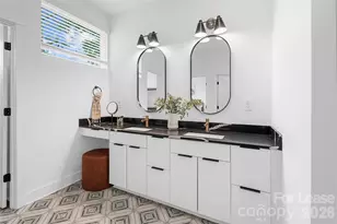 411 Charles Ave, Charlotte, NC 28205 - Photo 4