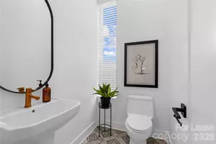 411 Charles Ave, Charlotte, NC 28205 - Photo 16