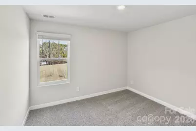 423 Luna Lane, Shelby, NC 28152 - Photo 8