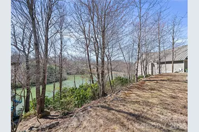 82 Narrows Run Loop, Hendersonville, NC 28791 - Photo 2