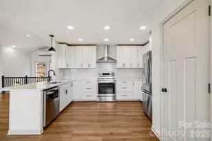 1065 Oak Rdg Ln, Mars Hill, NC 28754 - Photo 16