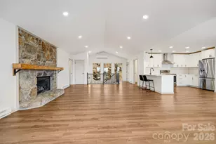 1065 Oak Rdg Ln, Mars Hill, NC 28754 - Photo 12